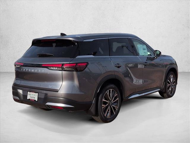 Used 2026 INFINITI QX60 Luxe w/ Family Package FWD image 2
