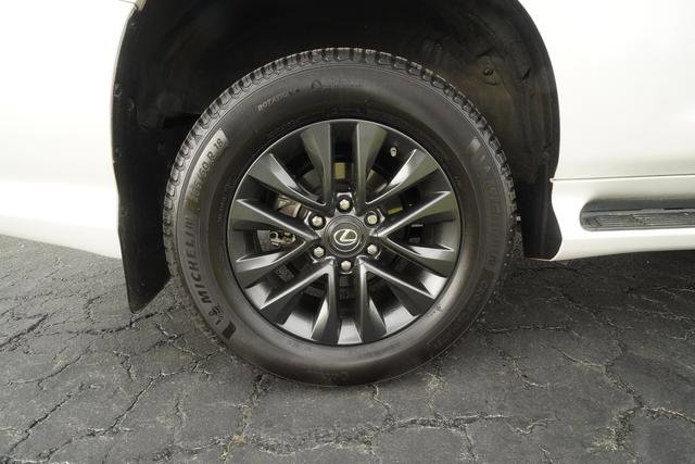 Used 2023 Lexus GX 460 Premium image 42