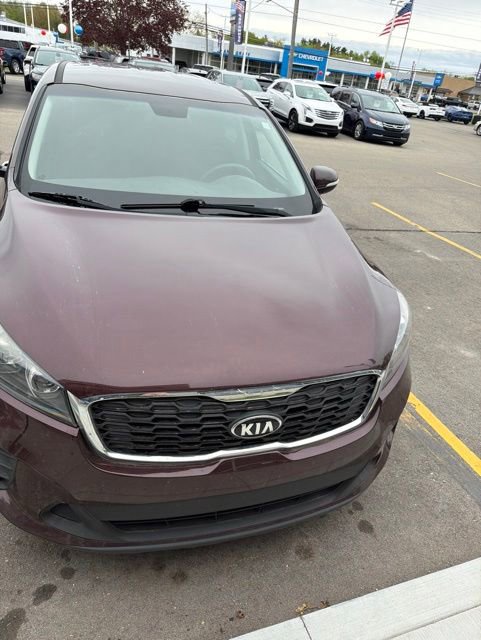 Used 2019 Kia Sorento FWD V6 image 2
