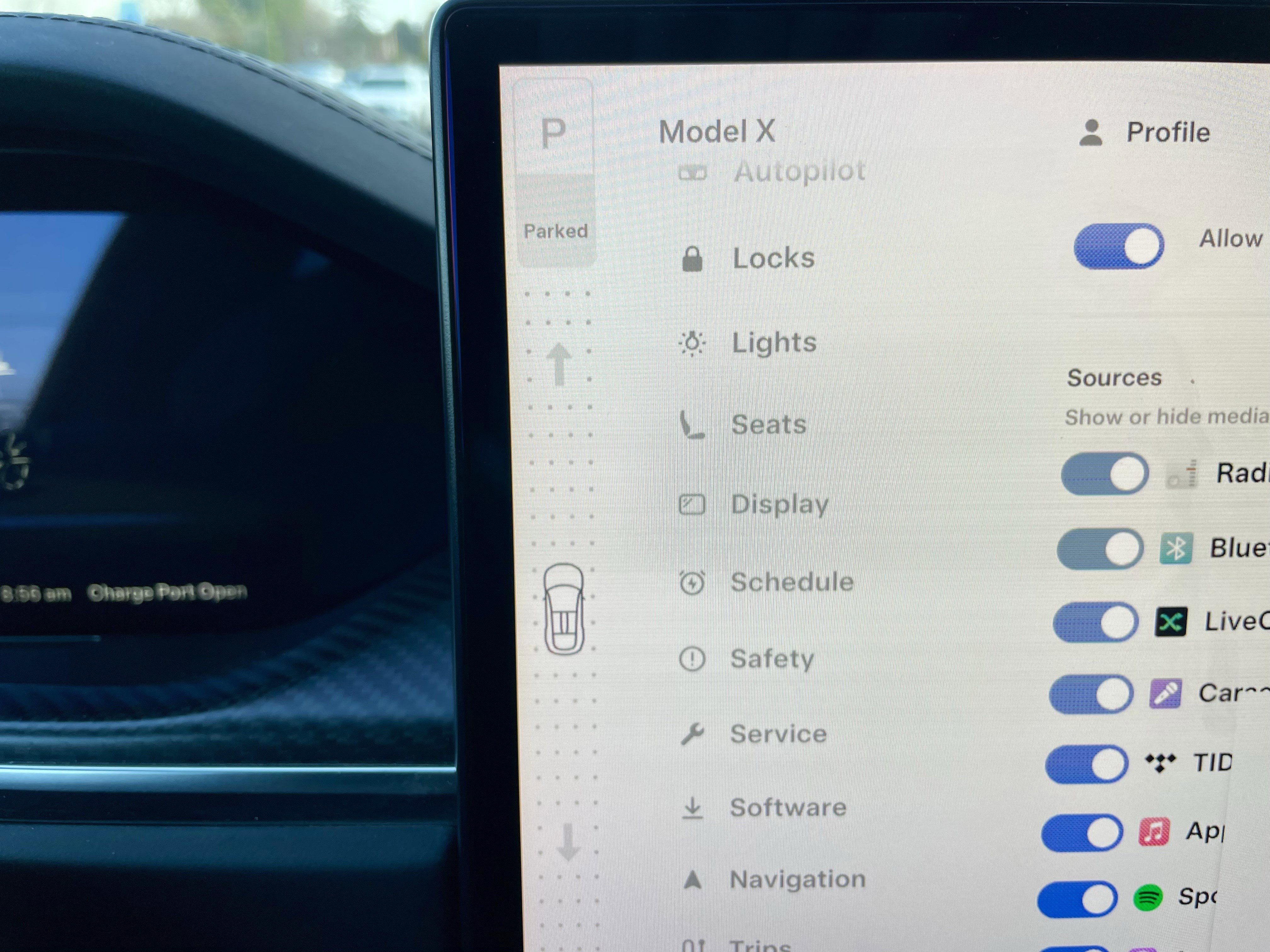 Used 2022 Tesla Model X Plaid image 20