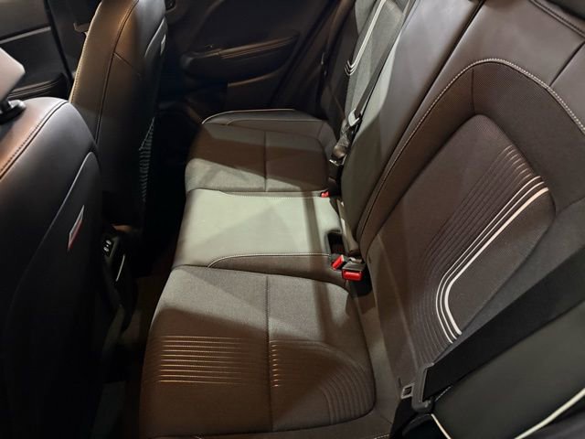 New 2025 Hyundai Venue Limited FWD image 31