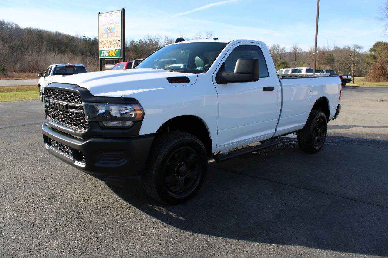 Used 2023 RAM 2500 Tradesman image 1