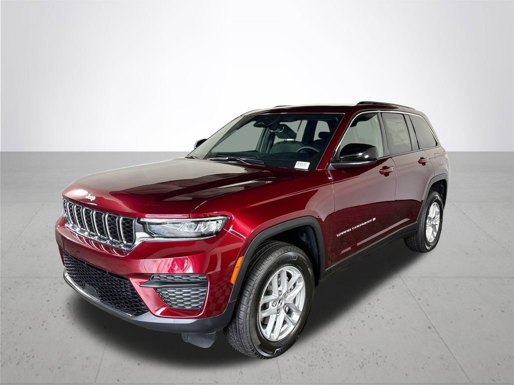 New 2026 Jeep Grand Cherokee Laredo AWD/4WD image 2