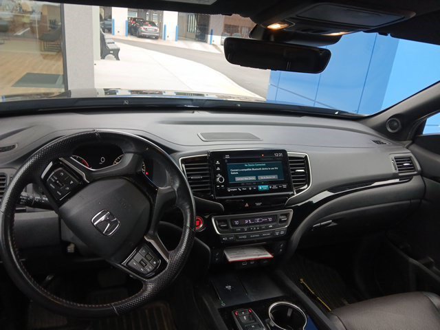 Used 2024 Honda Ridgeline Black Edition image 12