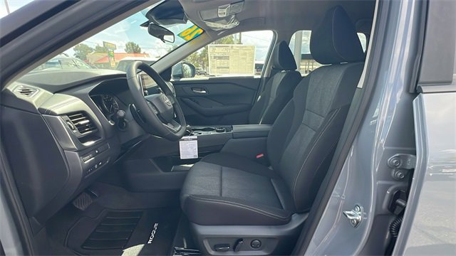 New 2026 Nissan Rogue SV image 32