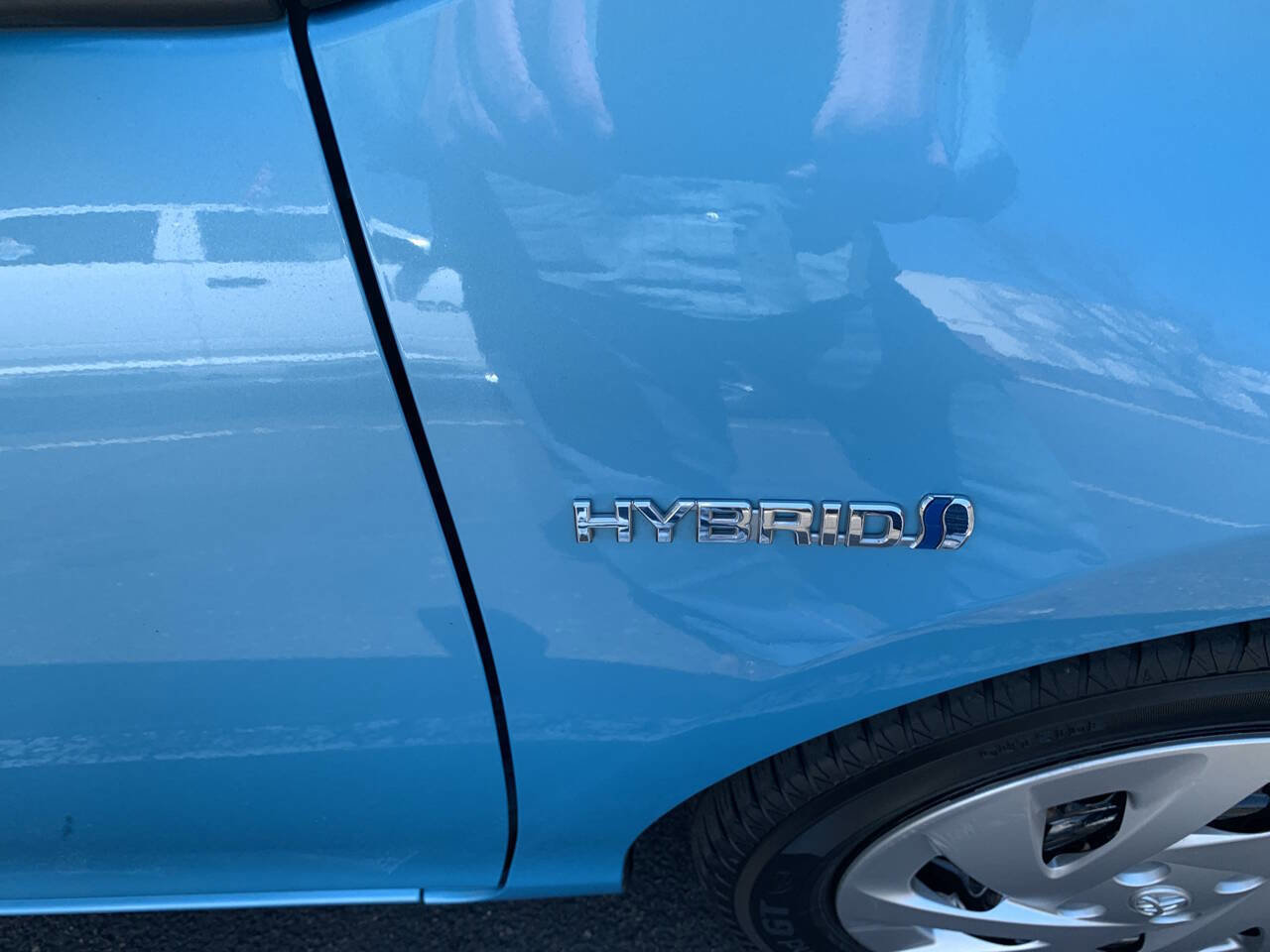 Used 2016 Toyota Prius C Two image 11