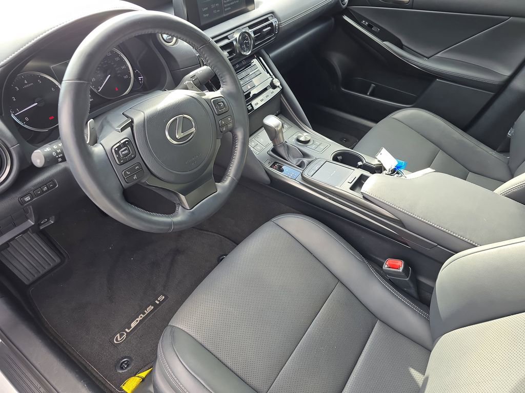 Used 2023 Lexus IS 300 w/ Comfort Package image 17