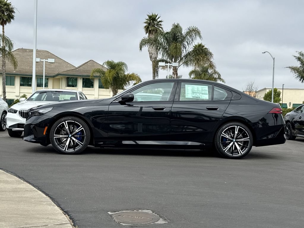 New 2027 BMW 550e xDrive w/ Premium Package AWD/4WD image 7