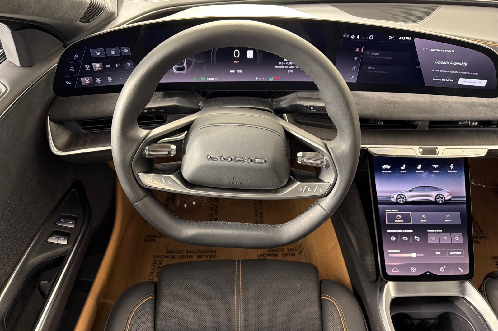 Used 2025 Lucid Air Grand Touring image 13