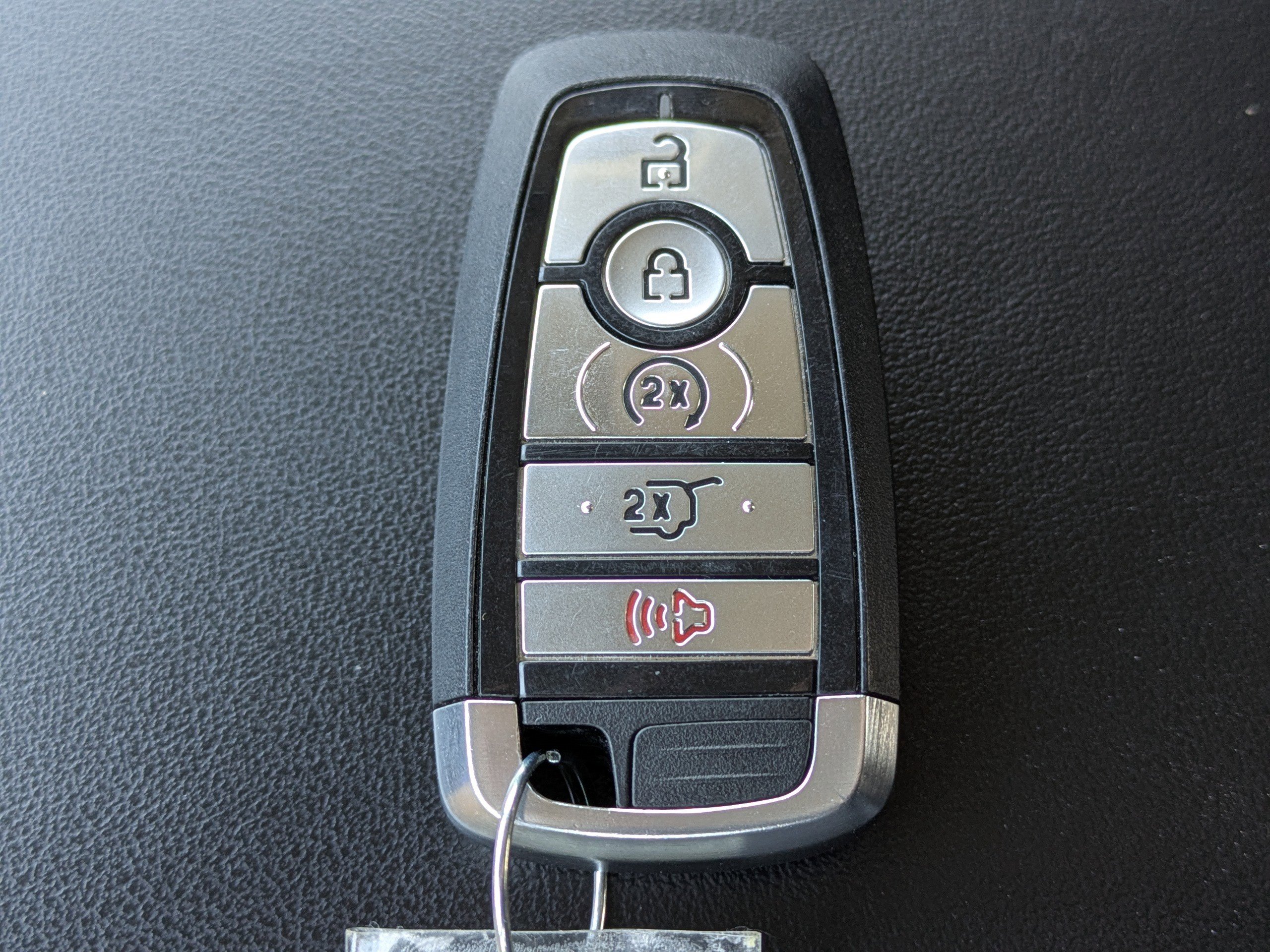 Used 2021 Ford Explorer Limited w/ Equipment Group 301A image 34