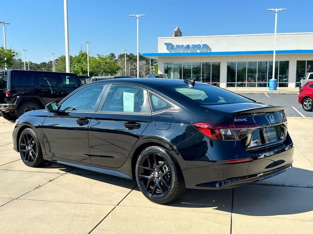 Used 2025 Honda Civic Sport image 24