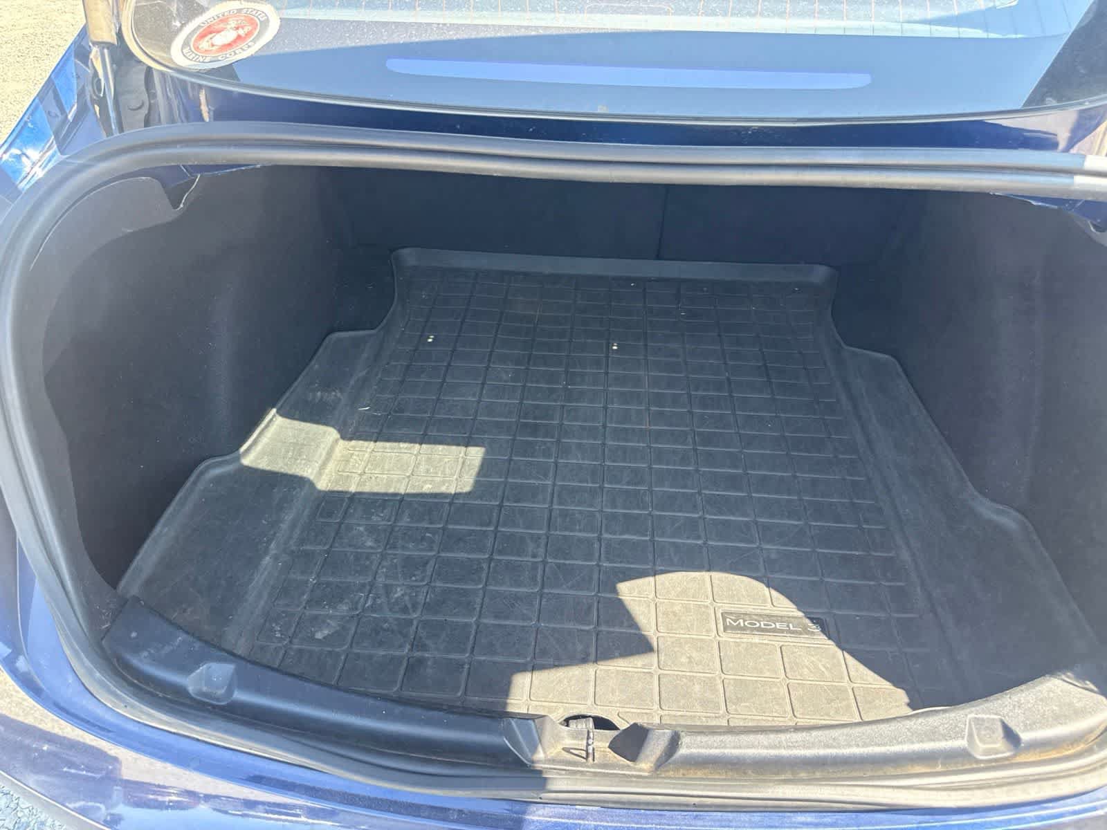 Used 2018 Tesla Model 3 Mid Range RWD image 12