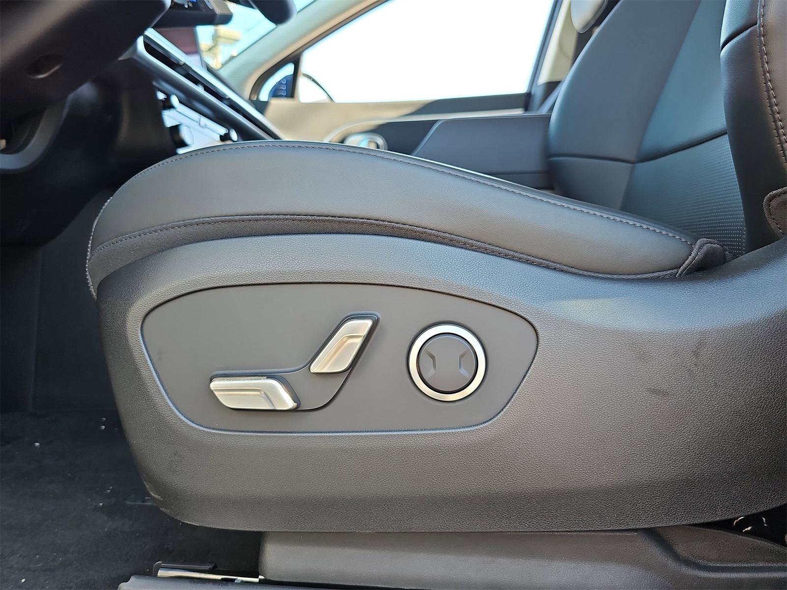 New 2026 Hyundai Ioniq 9 SEL image 21