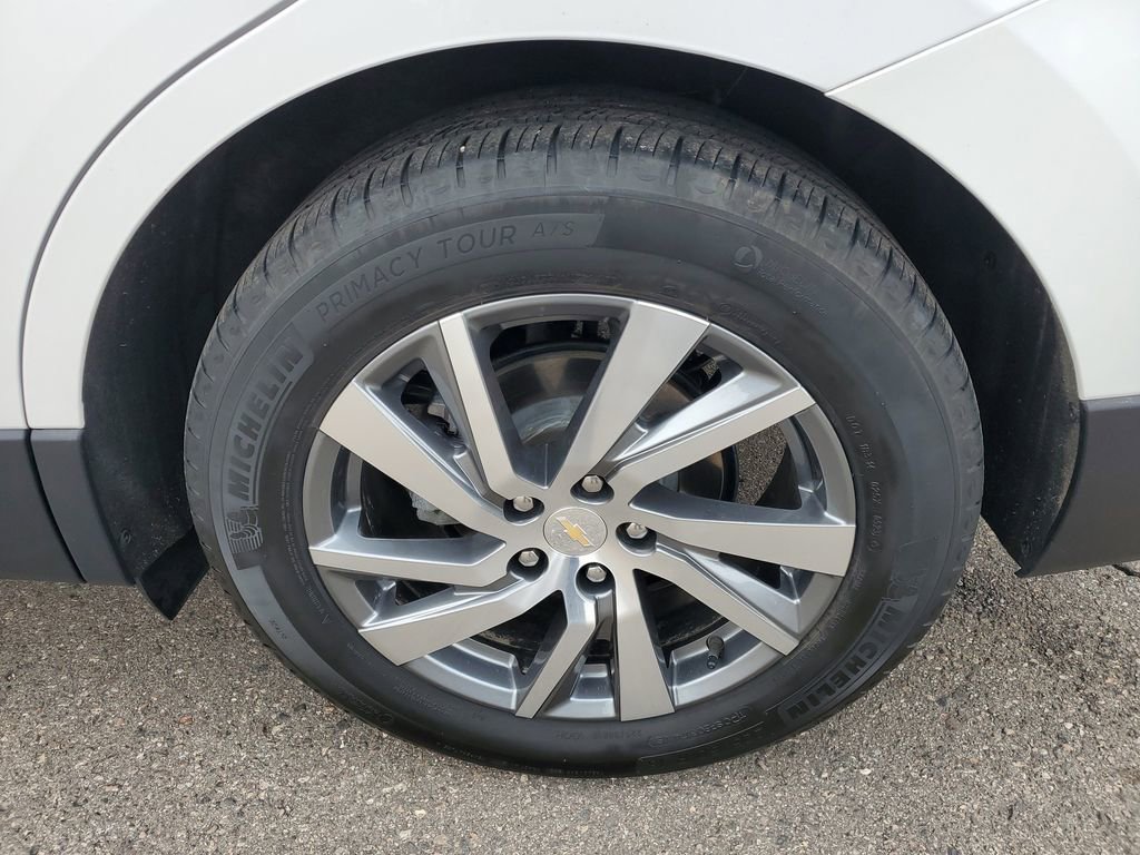 Used 2023 Chevrolet Equinox Premier image 35