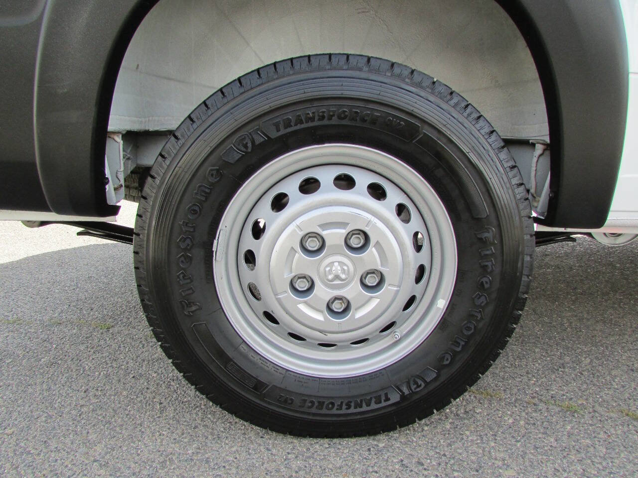 Used 2025 RAM ProMaster 3500 w/ Convenience Group FWD image 11
