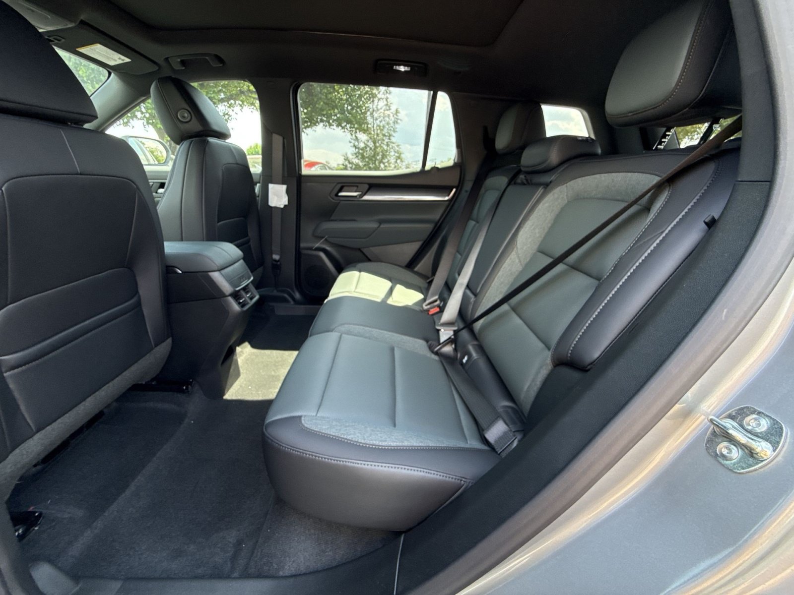 New 2026 GMC Terrain AT4 AWD/4WD image 25