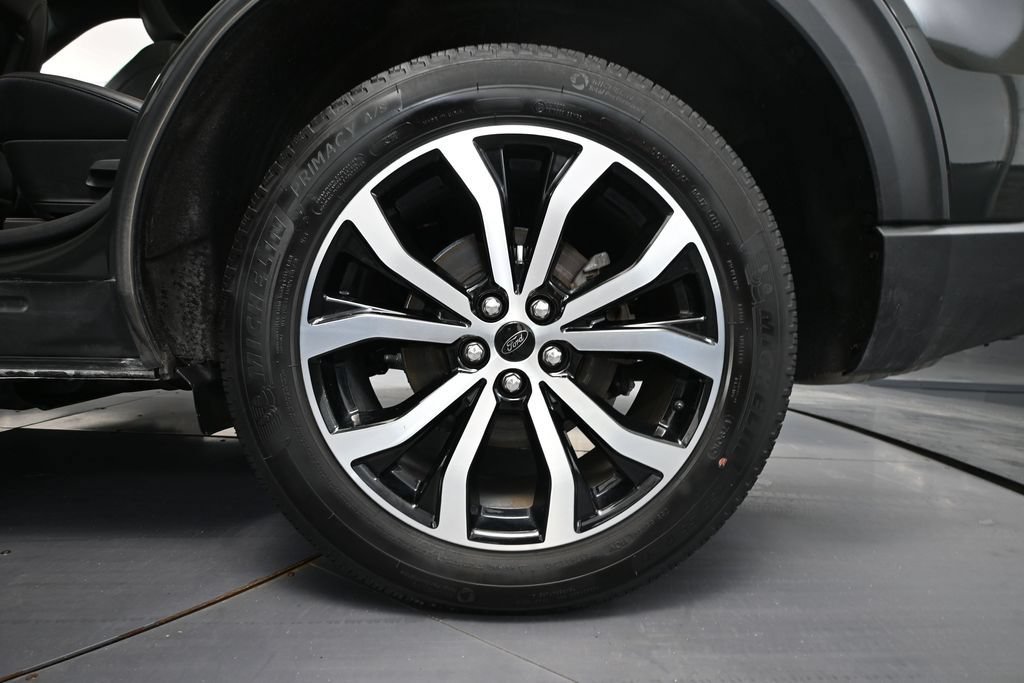 Used 2023 Ford Explorer ST-Line AWD/4WD image 13