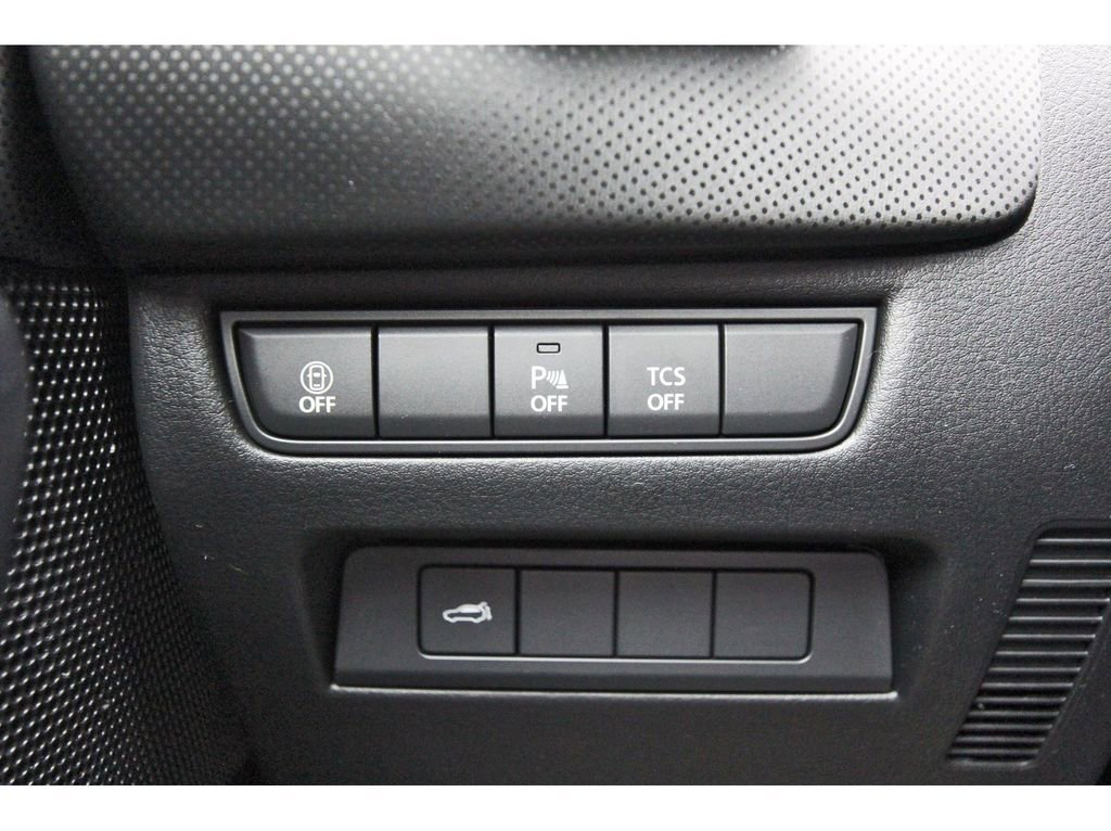 New 2026 MAZDA CX-50 Meridian Edition w/ Weather Package image 17