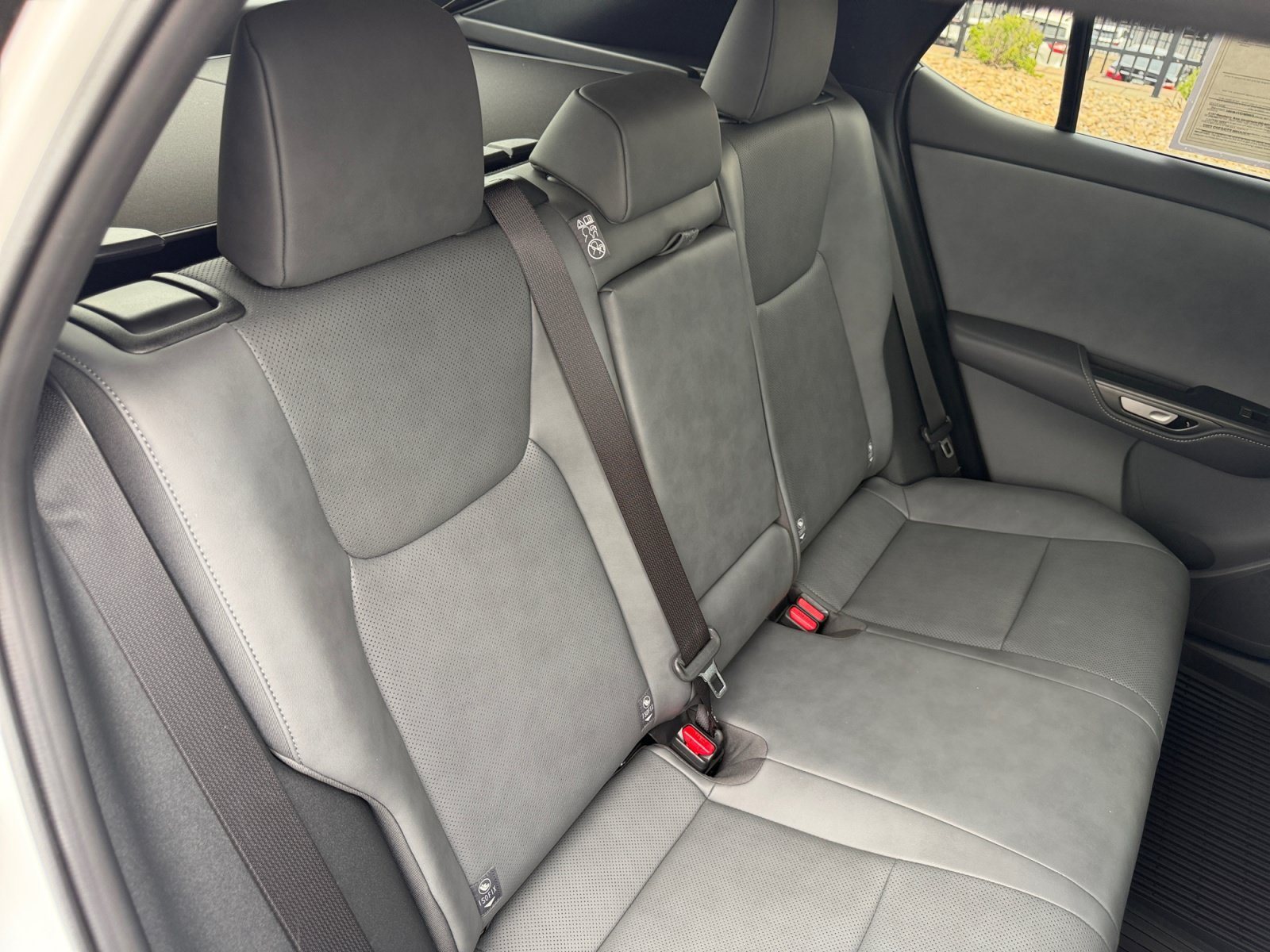Used 2025 Lexus RZ 450e w/ Accessory Package (2T) AWD/4WD image 18