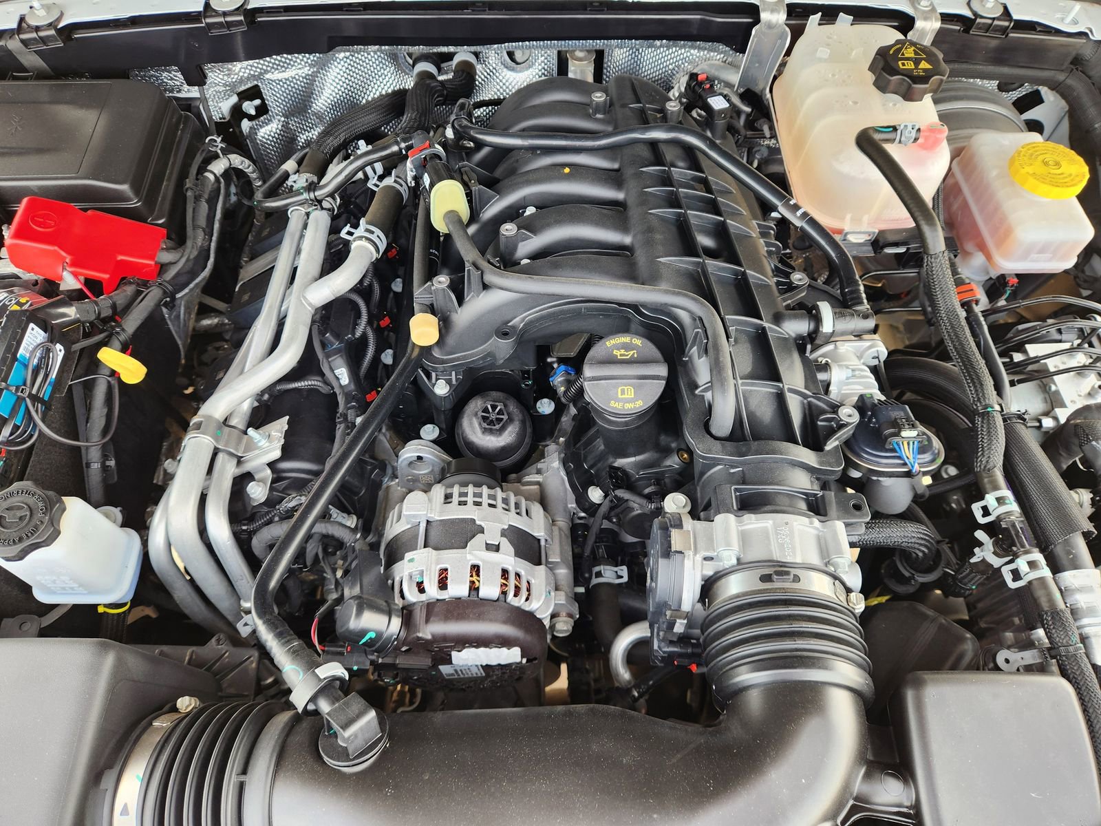 Used 2024 Jeep Wrangler Sport image 29