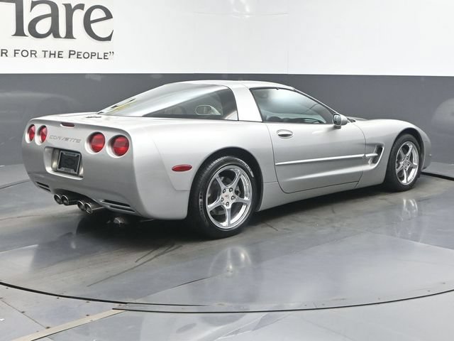 Used 2004 Chevrolet Corvette Coupe RWD image 42