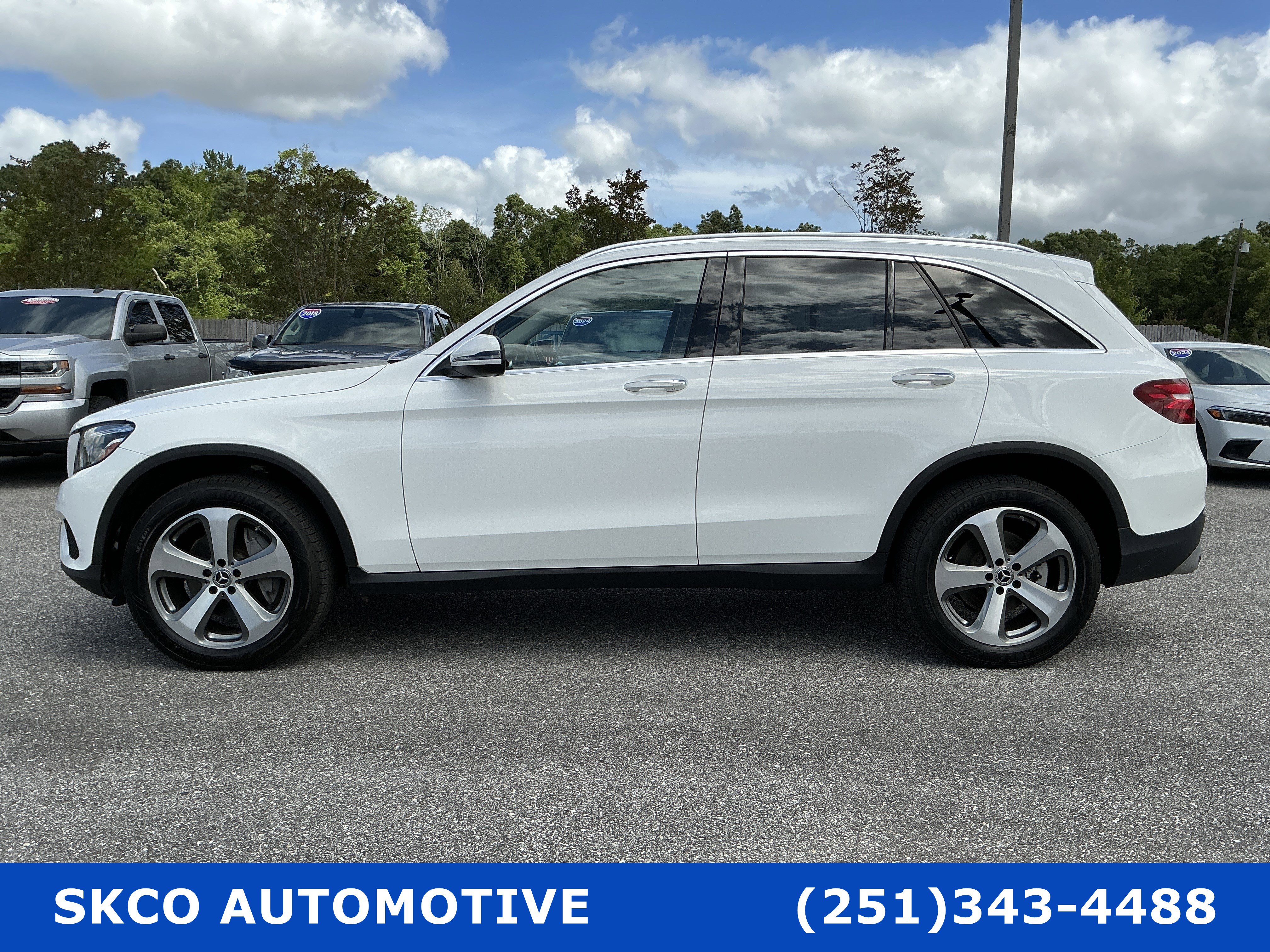 Used 2019 Mercedes-Benz GLC 300 image 2