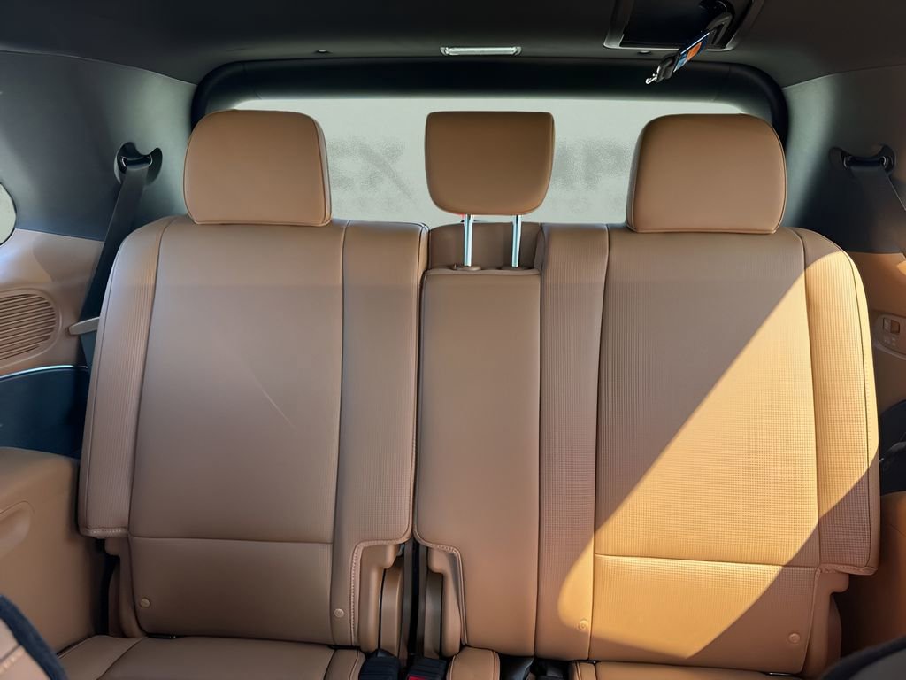 Used 2026 Hyundai Palisade Calligraphy image 16