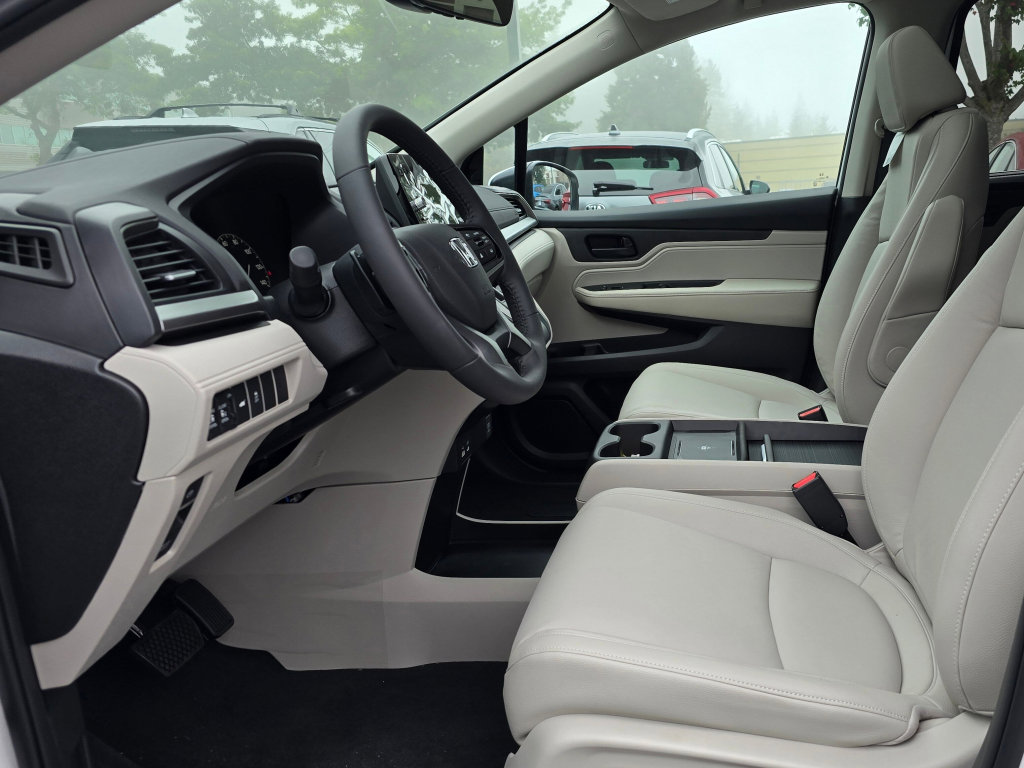 New 2026 Honda Odyssey EX-L image 10