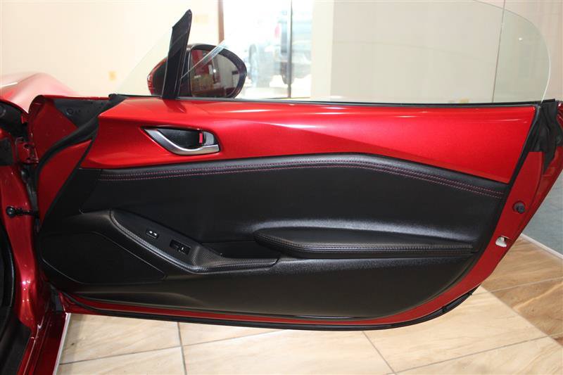 Used 2016 MAZDA MX-5 Miata Grand Touring RWD image 26