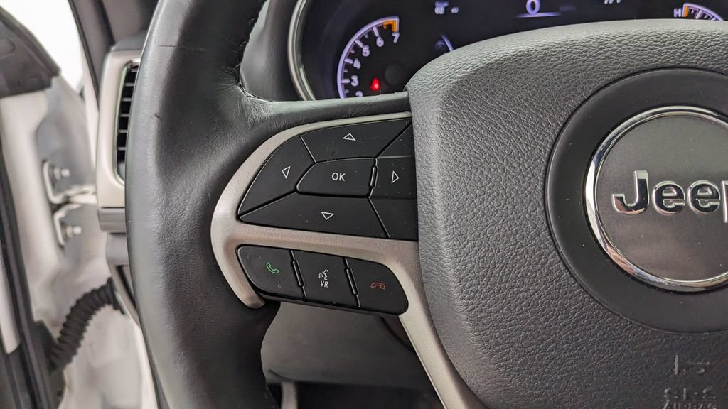 Used 2019 Jeep Grand Cherokee Altitude AWD/4WD image 32