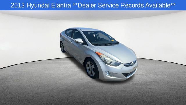 Used 2013 Hyundai Elantra GLS w/ Preferred Pkg FWD image 2