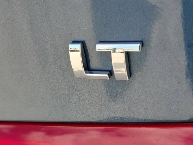 Used 2025 Chevrolet Malibu LT FWD image 12