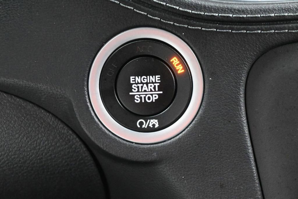 Used 2023 Dodge Charger SXT w/ Plus Group RWD image 23