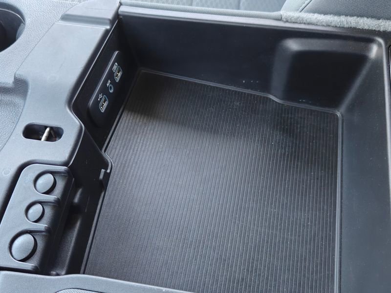 Used 2019 RAM 1500 Express image 36