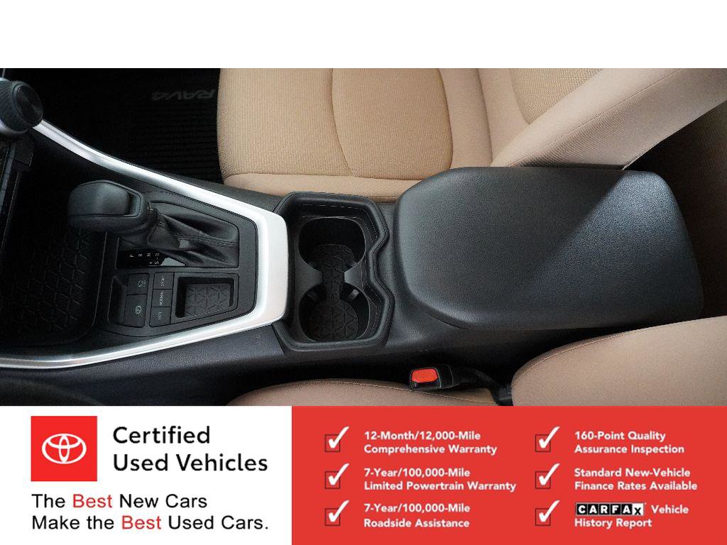 Certified 2021 Toyota RAV4 LE image 22
