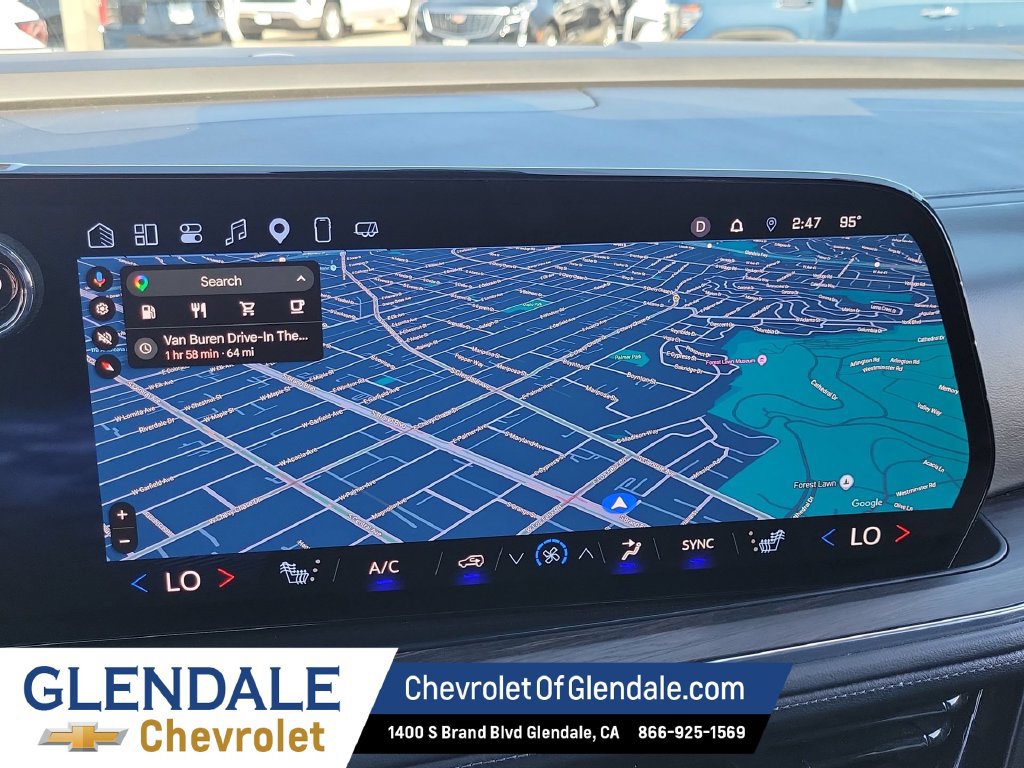 Used 2025 Chevrolet Suburban Z71 AWD/4WD image 28