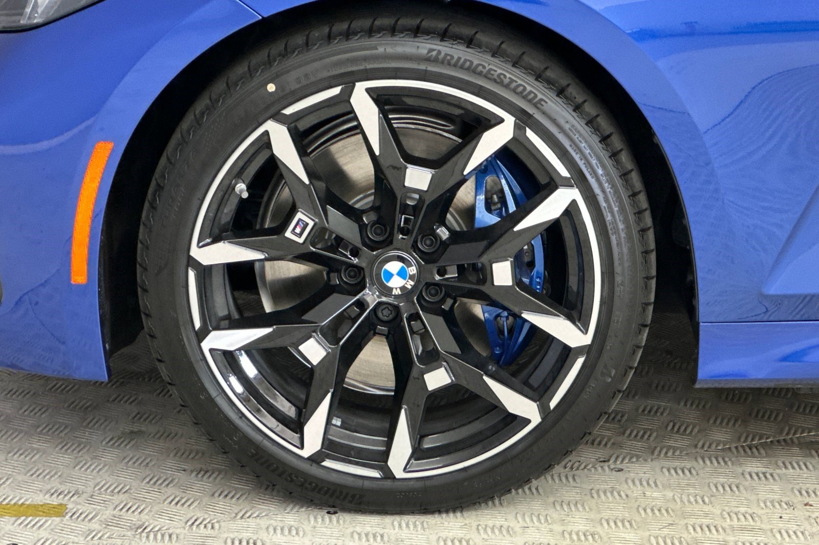 New 2026 BMW 330i Sedan w/ M Sport Package image 11