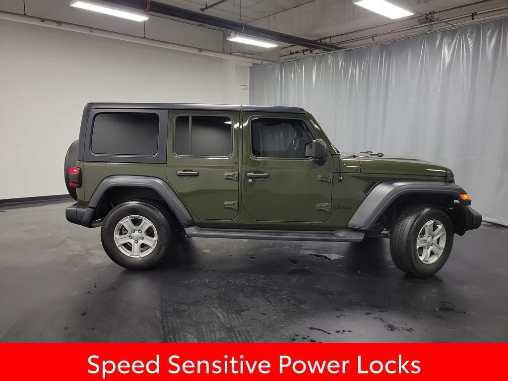 Used 2022 Jeep Wrangler Unlimited Sport AWD/4WD image 9