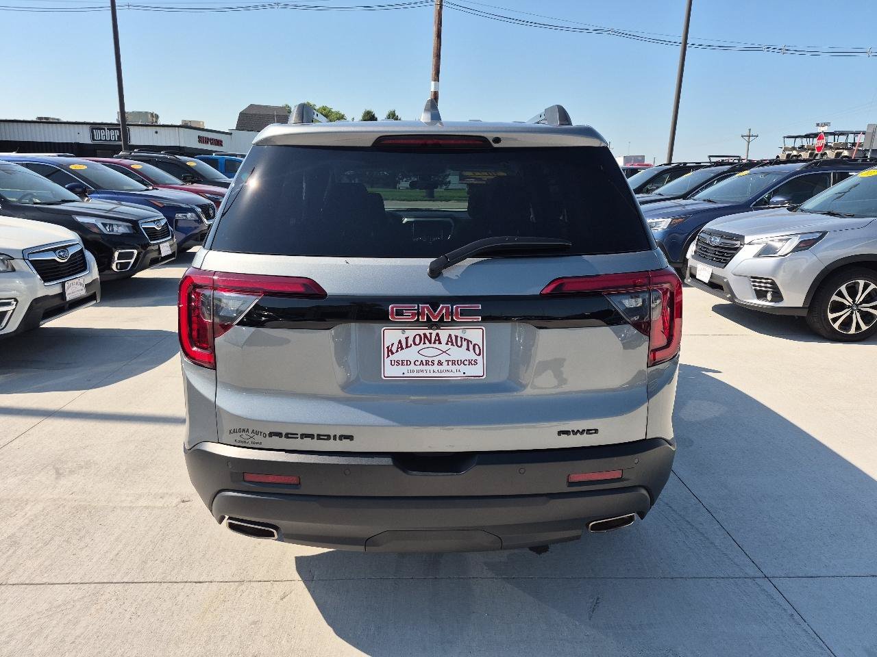 Used 2023 GMC Acadia SLE w/ Driver Convenience Package AWD/4WD image 7