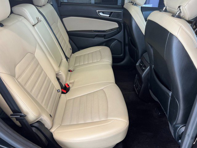 Used 2015 Ford Edge SEL w/ Equipment Group 201A image 39