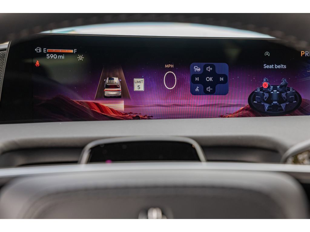 Used 2025 Lincoln Navigator L Reserve image 24