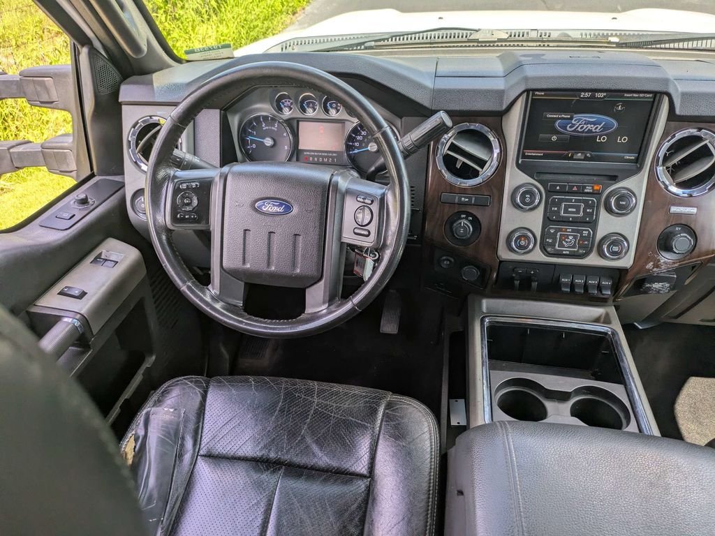 Used 2016 Ford F250 Lariat RWD image 16
