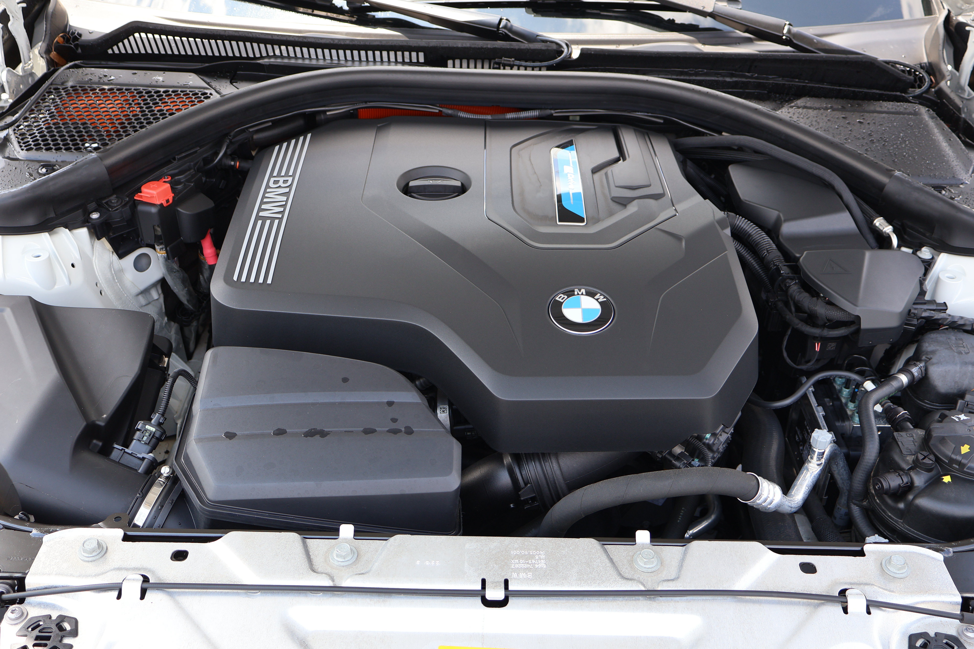 Used 2023 BMW 330e w/ Driving Assistance Package RWD image 40