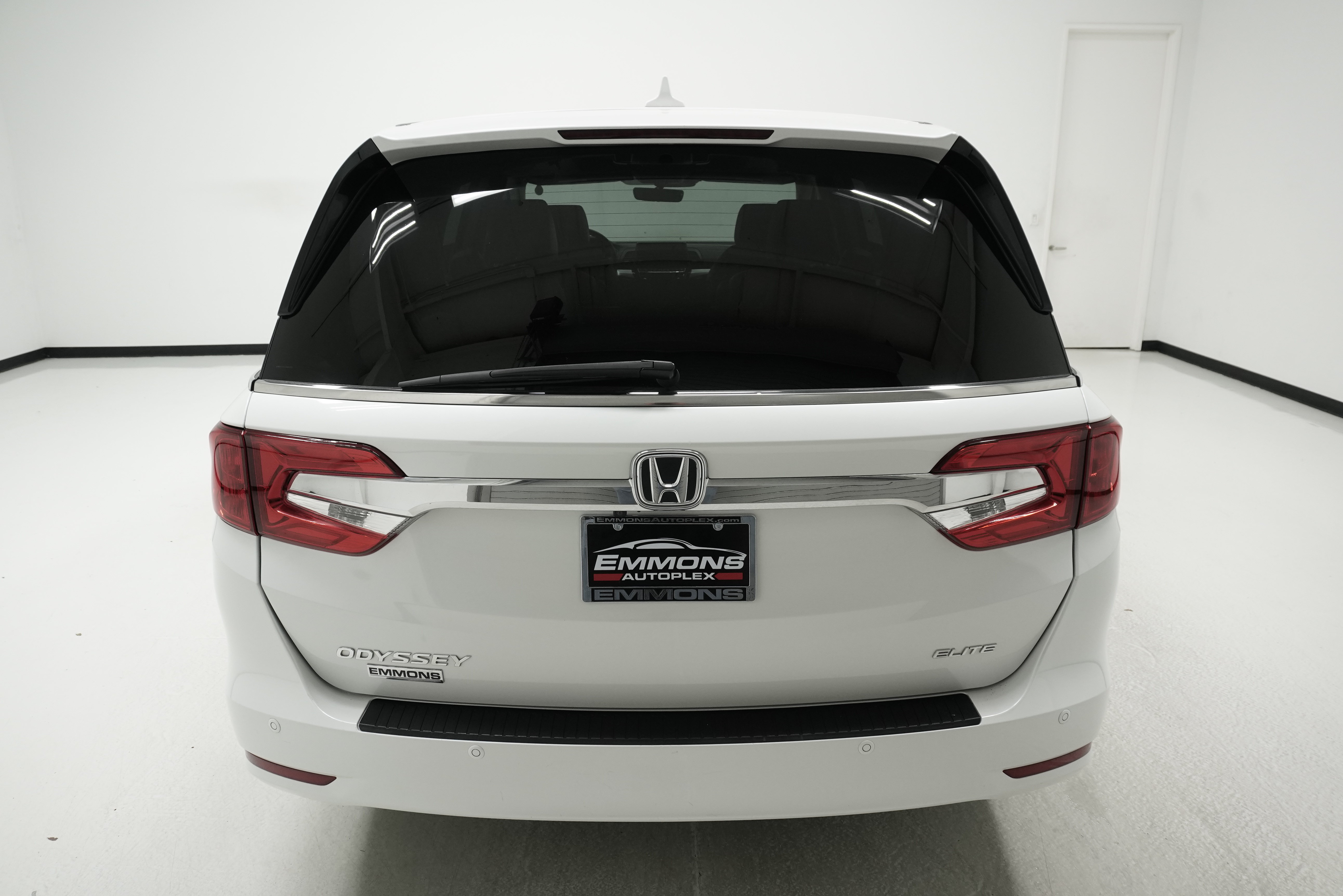 Used 2020 Honda Odyssey Elite image 5