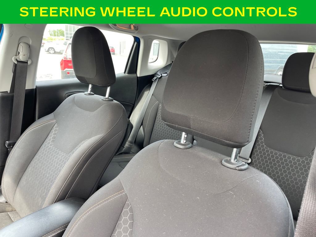 Used 2018 Jeep Compass Sport w/ Cold Weather Group AWD/4WD image 13