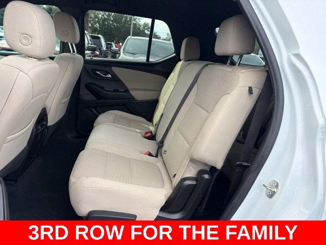 Used 2023 Chevrolet Traverse LS FWD image 15