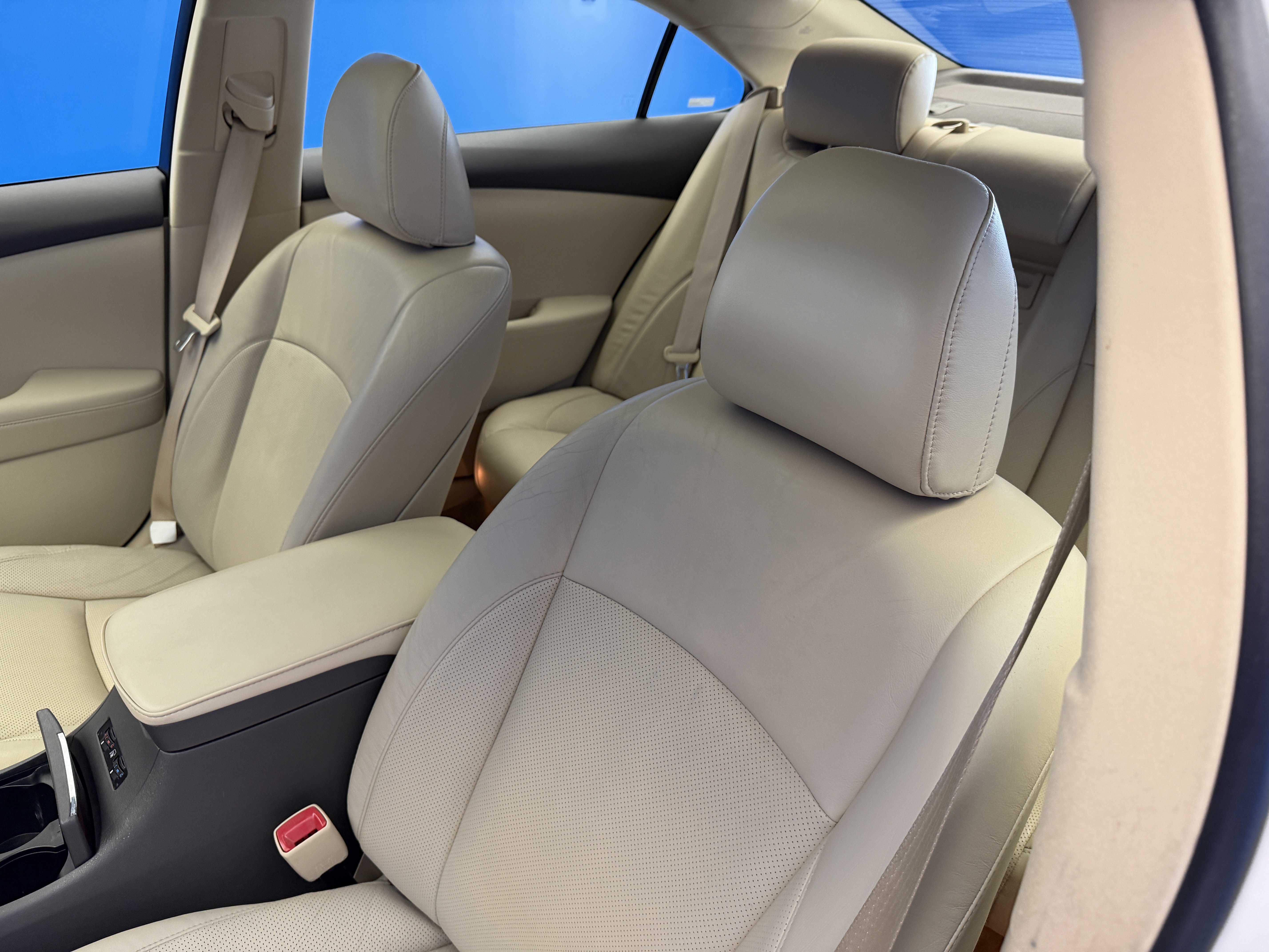 Used 2012 Lexus ES 350 FWD image 12
