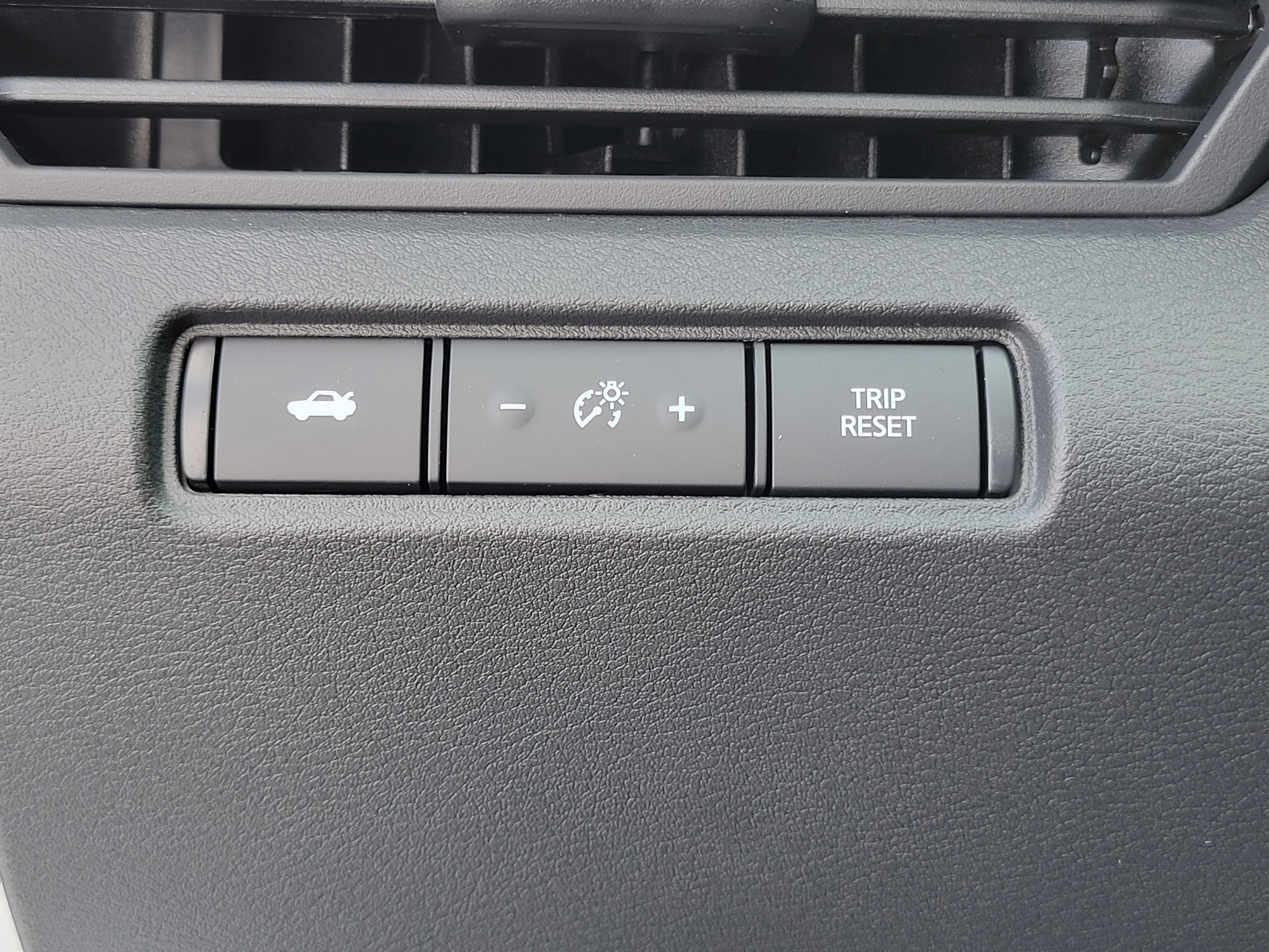 New 2025 Nissan Altima 2.5 SR image 23