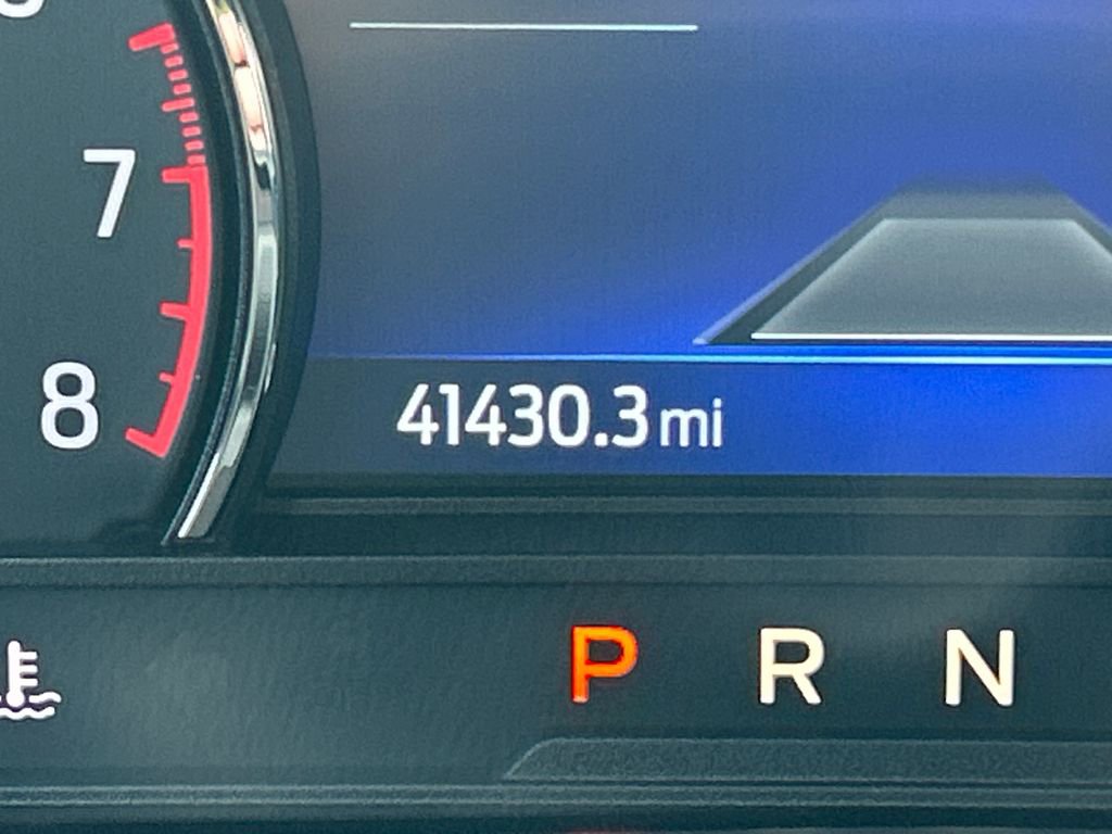 Certified 2022 Ford Explorer XLT w/ Equipment Group 202A image 41