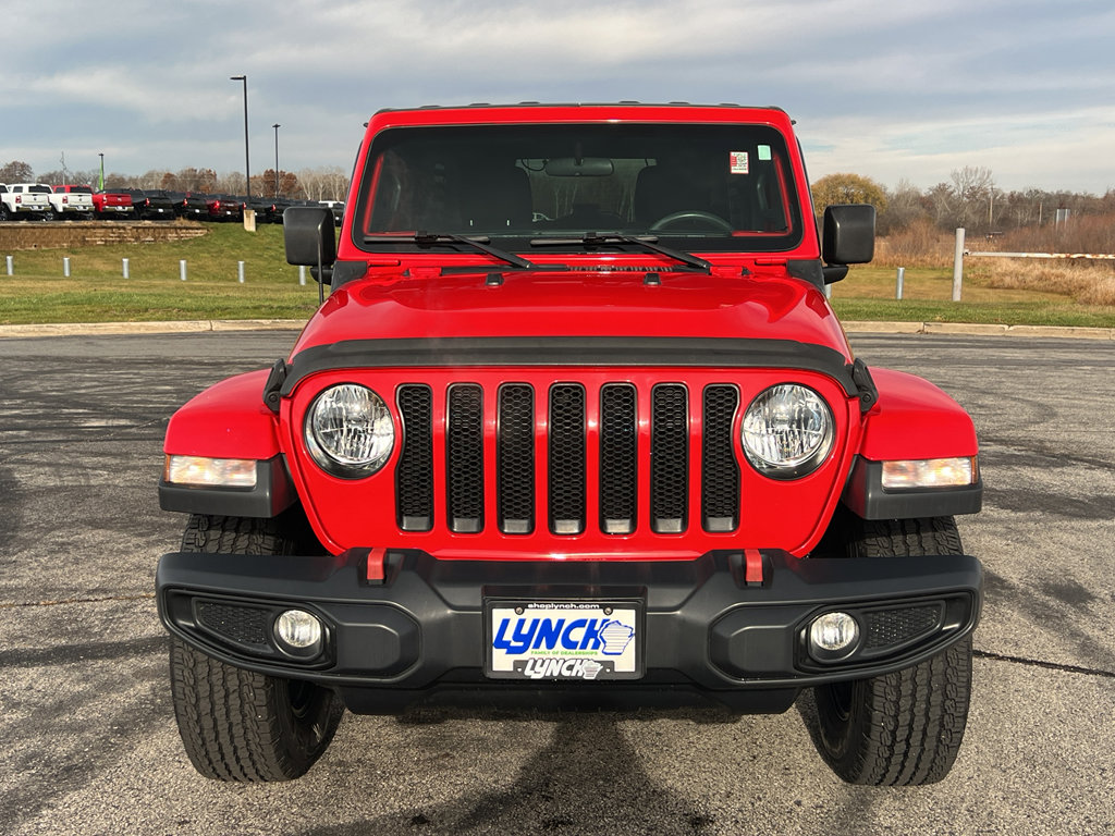 Used 2018 Jeep Wrangler Unlimited Sahara w/ Cold Weather Group image 8
